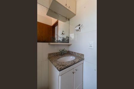 Casa à venda com 142m², 3 quartos e 2 vagas Casa à venda com 142m², 3 quartos e 2 vagasBanheiro Suíte