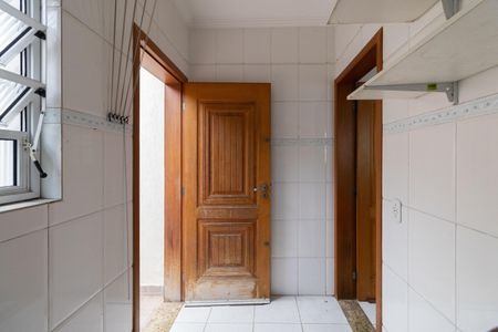 Casa à venda com 142m², 3 quartos e 2 vagas Casa à venda com 142m², 3 quartos e 2 vagasÁrea de Serviço