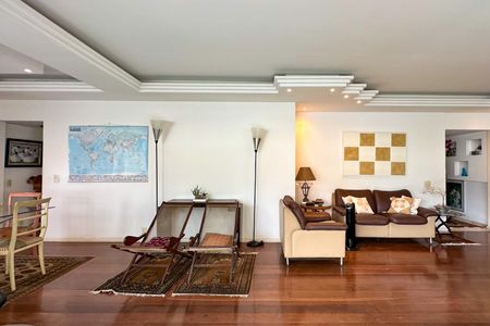 Apartamento à venda com 152m², 3 quartos e 2 vagas Apartamento à venda com 152m², 3 quartos e 2 vagasSala