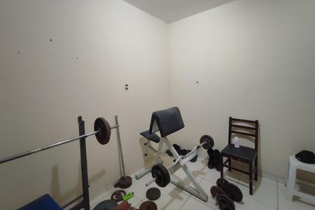 Casa à venda com 450m², 3 quartos e 10 vagas Casa à venda com 450m², 3 quartos e 10 vagasQuarto 2