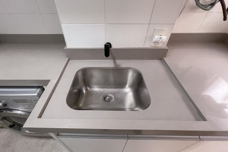 Apartamento à venda com 147m², 3 quartos e 3 vagas Apartamento à venda com 147m², 3 quartos e 3 vagasÁrea de Serviço