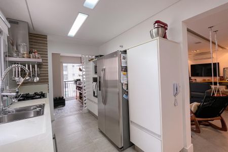 Apartamento à venda com 147m², 3 quartos e 3 vagas Apartamento à venda com 147m², 3 quartos e 3 vagasCozinha