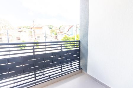 Casa à venda com 160m², 3 quartos e 5 vagas Casa à venda com 160m², 3 quartos e 5 vagasSacada