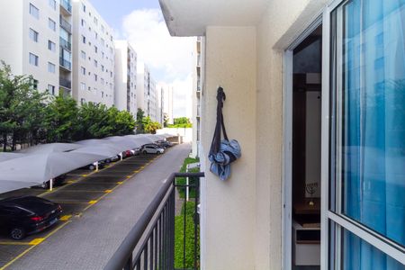 Apartamento à venda com 45m², 2 quartos e 1 vaga Apartamento à venda com 45m², 2 quartos e 1 vagaSacada