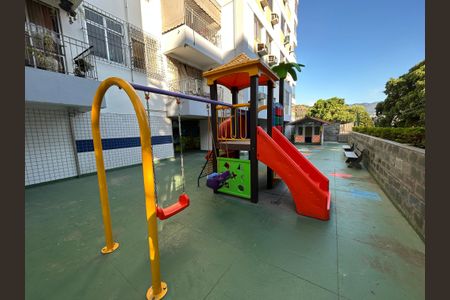 Apartamento à venda com 68m², 2 quartos e 1 vagaÁrea comum - Playground
