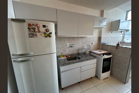 Apartamento à venda com 68m², 2 quartos e 1 vagaCozinha