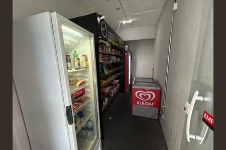 Apartamento à venda com 68m², 2 quartos e 1 vagaÁrea comum