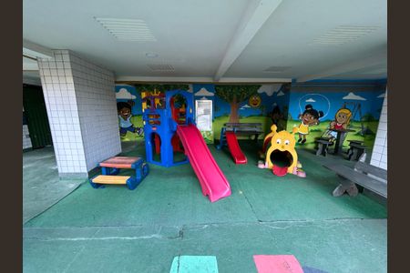 Apartamento à venda com 68m², 2 quartos e 1 vagaÁrea comum - Playground