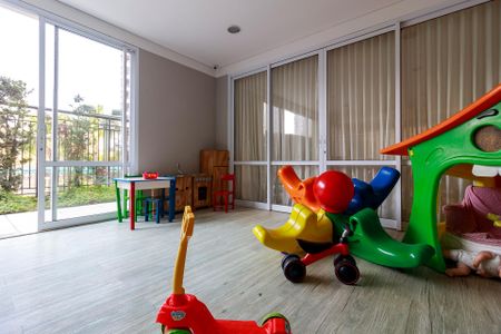 Apartamento à venda com 138m², 3 quartos e 3 vagas Apartamento à venda com 138m², 3 quartos e 3 vagasBrinquedoteca