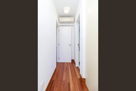 Apartamento à venda com 138m², 3 quartos e 3 vagas Apartamento à venda com 138m², 3 quartos e 3 vagasSuíte 2