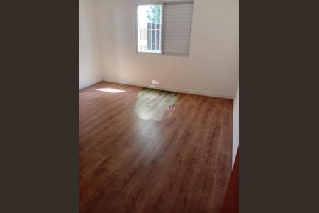 Casa à venda com 147m², 4 quartos e 4 vagas