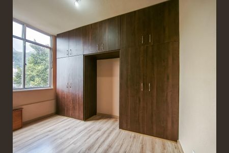 Apartamento para alugar com 75m², 2 quartos e 1 vagaQuarto 1
