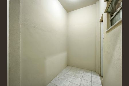 Apartamento para alugar com 75m², 2 quartos e 1 vagaÁrea de Serviço