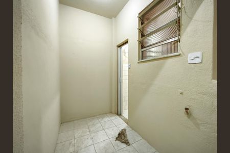 Apartamento para alugar com 75m², 2 quartos e 1 vagaÁrea de Serviço
