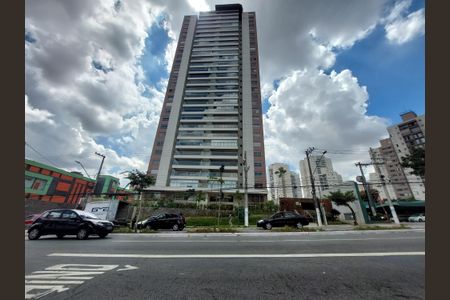 Apartamento à venda com 155m², 3 quartos e 3 vagas Apartamento à venda com 155m², 3 quartos e 3 vagasFachada