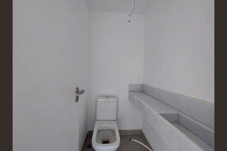 Apartamento à venda com 155m², 3 quartos e 3 vagas Apartamento à venda com 155m², 3 quartos e 3 vagasLavabo da sala