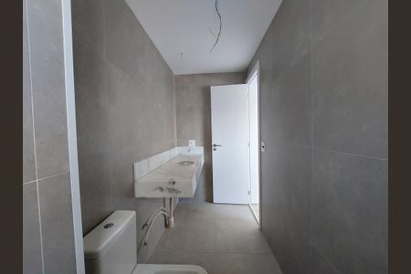 Apartamento à venda com 155m², 3 quartos e 3 vagas Apartamento à venda com 155m², 3 quartos e 3 vagasBanheiro 3