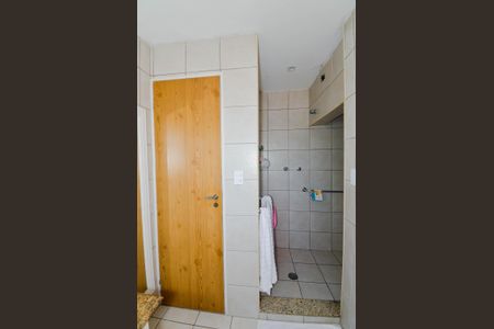 Apartamento à venda com 107m², 3 quartos e 1 vagaBanheiro da Suíte