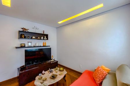 Casa à venda com 150m², 3 quartos e 1 vagaSala