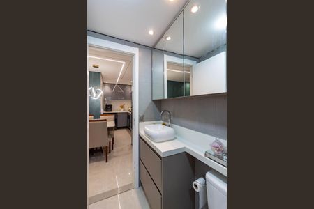 Apartamento à venda com 34m², 2 quartos e sem vaga Apartamento à venda com 34m², 2 quartos e sem vagaBanheiro Social