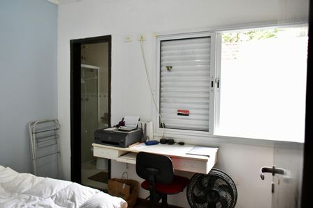 Casa à venda com 170m², 4 quartos e 3 vagas Casa à venda com 170m², 4 quartos e 3 vagasSuíte 2