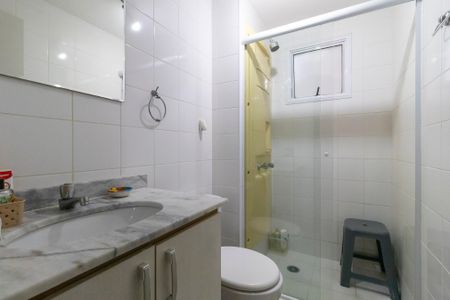 Apartamento à venda com 60m², 2 quartos e 2 vagasBanheiro social