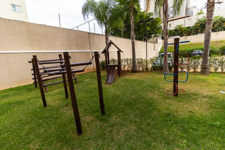 Apartamento à venda com 60m², 2 quartos e 2 vagasÁrea comum - Playground