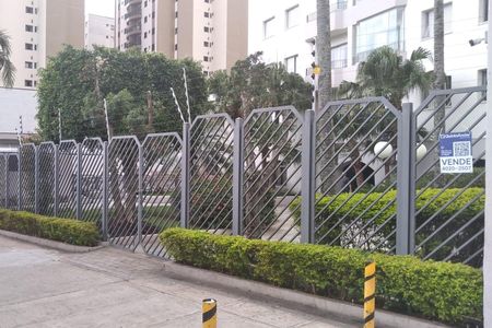 Apartamento à venda com 86m², 2 quartos e 1 vaga Apartamento à venda com 86m², 2 quartos e 1 vagaFachada e Placa