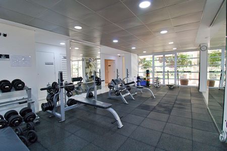 Apartamento à venda com 49m², 1 quarto e 1 vaga Apartamento à venda com 49m², 1 quarto e 1 vagaÁrea comum - Academia