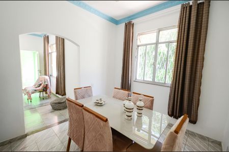 Casa à venda com 400m², 3 quartos e 1 vagaSala