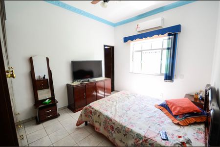 Casa à venda com 400m², 3 quartos e 1 vagaSuíte