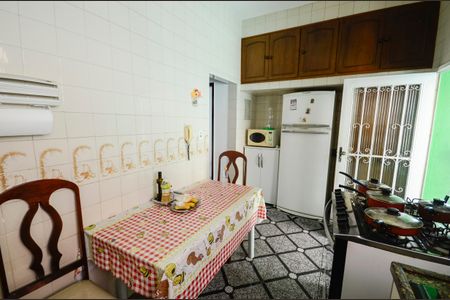 Casa à venda com 400m², 3 quartos e 1 vagaCozinha