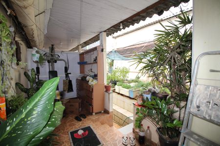 Casa à venda com 400m², 9 quartos e 1 vagaÁrea de Serviço 2