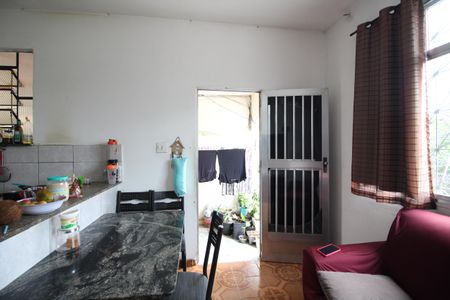 Casa à venda com 400m², 9 quartos e 1 vagaSala 4