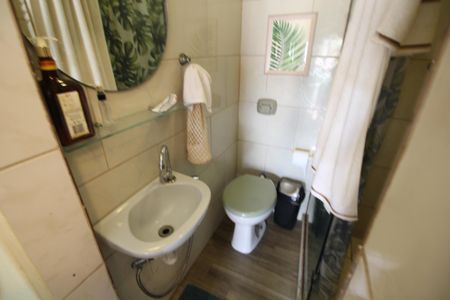 Casa à venda com 400m², 9 quartos e 1 vagaBanheiro Social 3