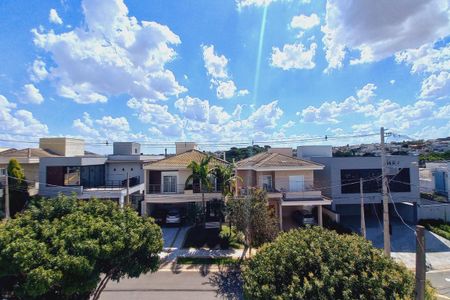 Casa de condomínio à venda com 272m², 3 quartos e 3 vagas Casa de condomínio à venda com 272m², 3 quartos e 3 vagasVista da Sala