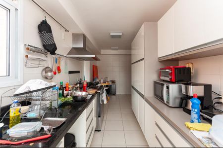 Apartamento à venda com 132m², 2 quartos e 2 vagas Apartamento à venda com 132m², 2 quartos e 2 vagasCozinha