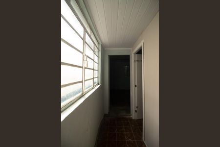 Casa à venda com 204m², 5 quartos e 2 vagas Casa à venda com 204m², 5 quartos e 2 vagasCorredor