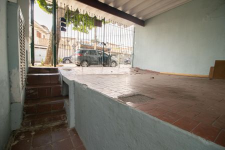Casa à venda com 204m², 5 quartos e 2 vagas Casa à venda com 204m², 5 quartos e 2 vagasGaragem