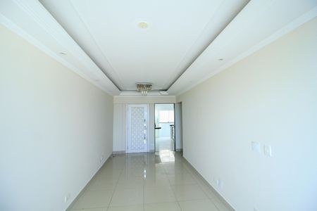 Apartamento para alugar com 67m², 2 quartos e sem vagaSala