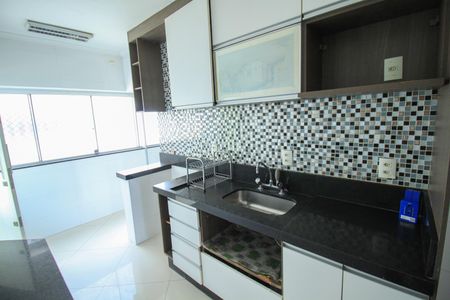 Apartamento para alugar com 67m², 2 quartos e sem vagaCozinha