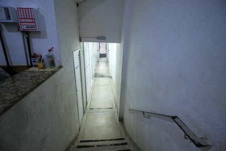 Apartamento para alugar com 67m², 2 quartos e sem vagaEntrada