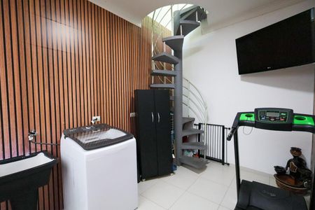 Casa à venda com 187m², 3 quartos e 2 vagas Casa à venda com 187m², 3 quartos e 2 vagasÁrea de Serviço