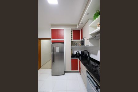 Casa à venda com 187m², 3 quartos e 2 vagas Casa à venda com 187m², 3 quartos e 2 vagasCozinha