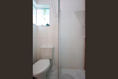 Casa à venda com 187m², 3 quartos e 2 vagas Casa à venda com 187m², 3 quartos e 2 vagasBanheiro da Suíte