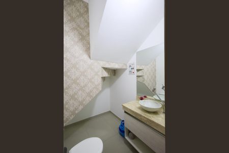 Casa à venda com 187m², 3 quartos e 2 vagas Casa à venda com 187m², 3 quartos e 2 vagasLavabo