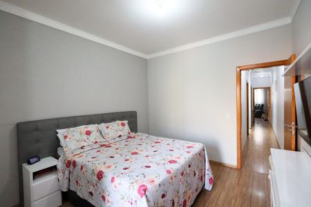 Casa à venda com 187m², 3 quartos e 2 vagas Casa à venda com 187m², 3 quartos e 2 vagasSuíte