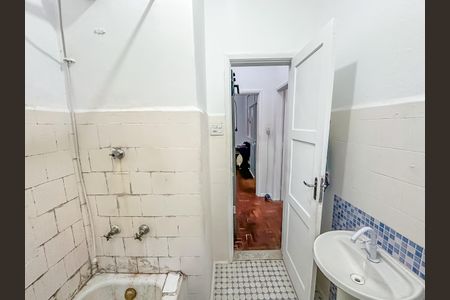 Apartamento à venda com 42m², 1 quarto e sem vagaBanheiro