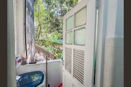 Apartamento à venda com 42m², 1 quarto e sem vagaÁrea de Serviço