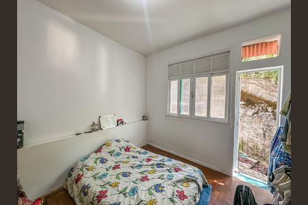 Apartamento à venda com 42m², 1 quarto e sem vagaQuarto